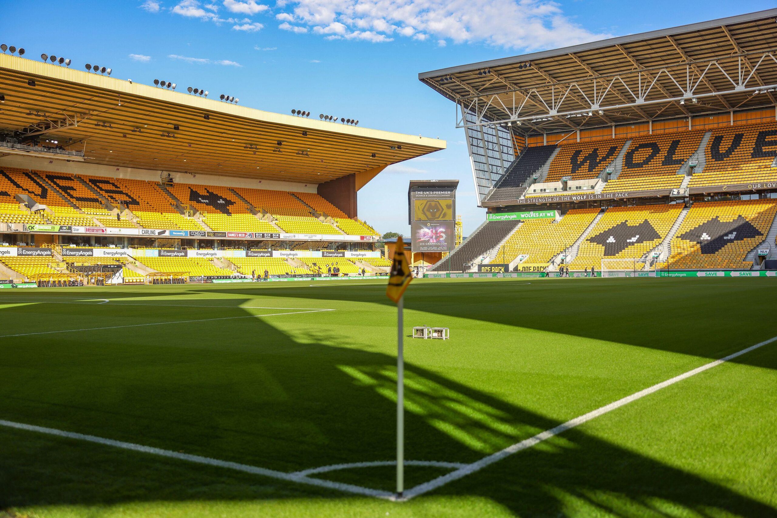 Cómo Jhon Arias puede cambiar al Wolverhampton