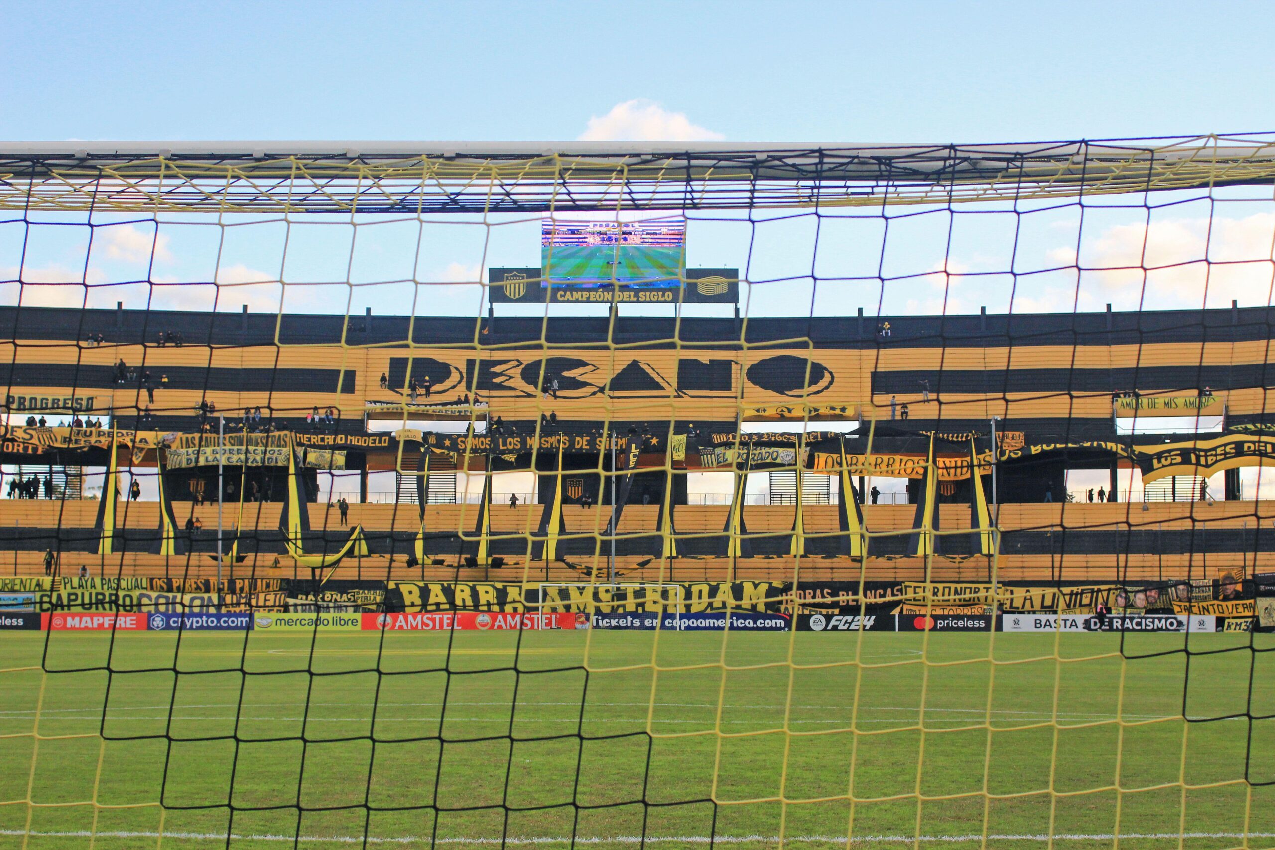 Pronósticos Peñarol vs Santa Fe: Apuestas y cuotas de la Conmebol Libertadores