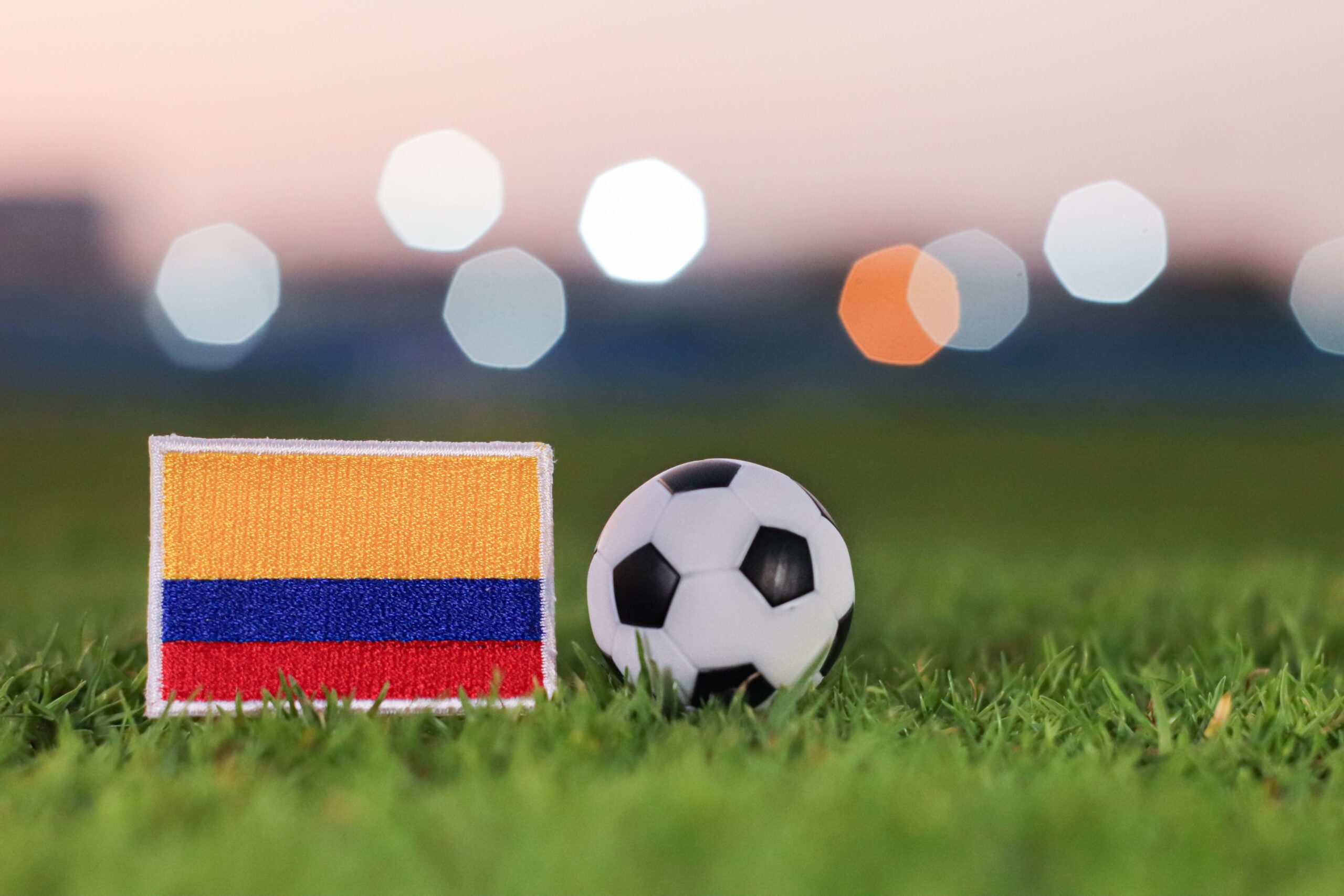 ¿Podrá Luis Díaz seguir los pasos de James Rodríguez y convertirse en el máximo goleador del Mundial?
