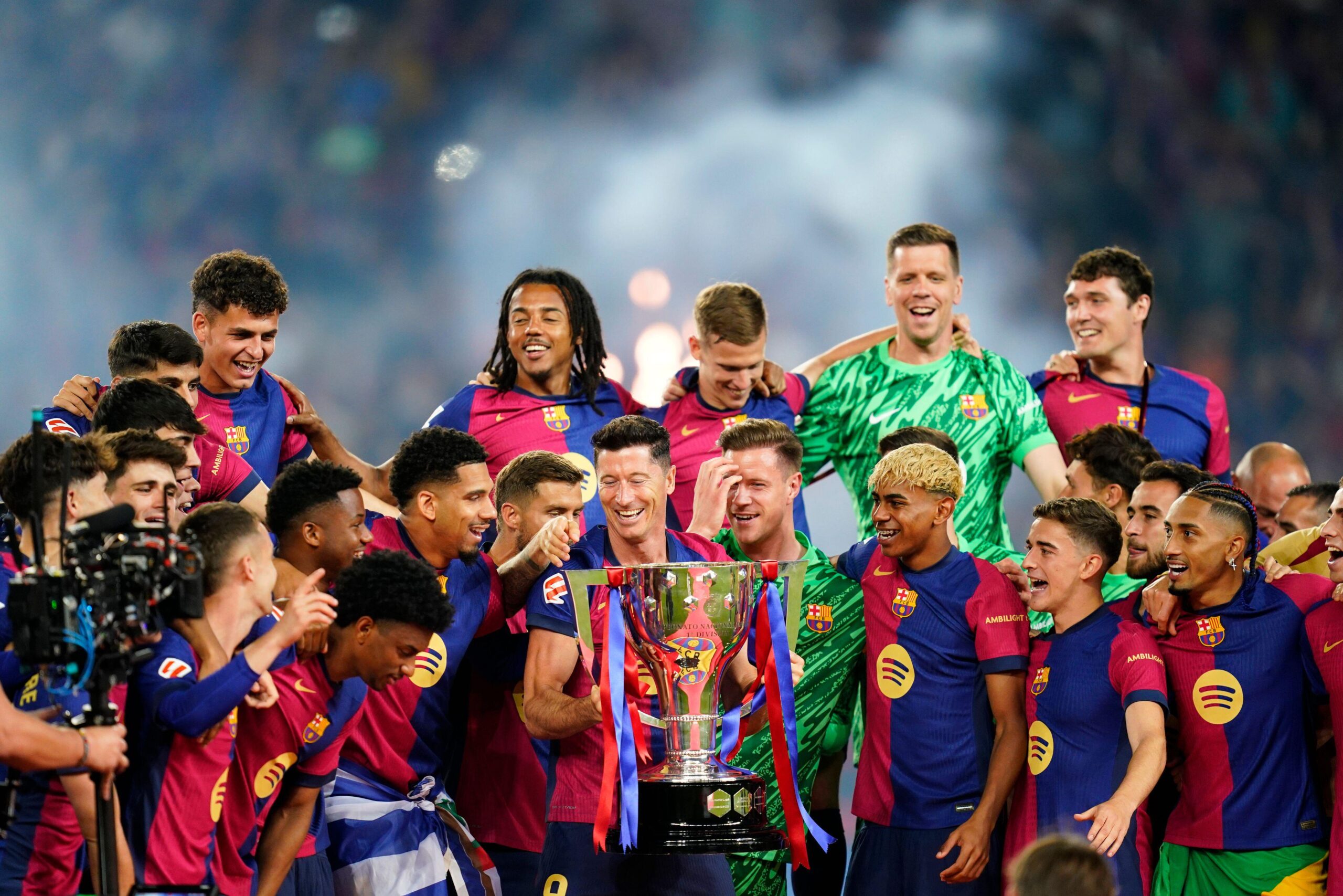 LaLiga 2025-26 saiba todos os brasileiros, os jogadores mais valiosos e as principais transferências