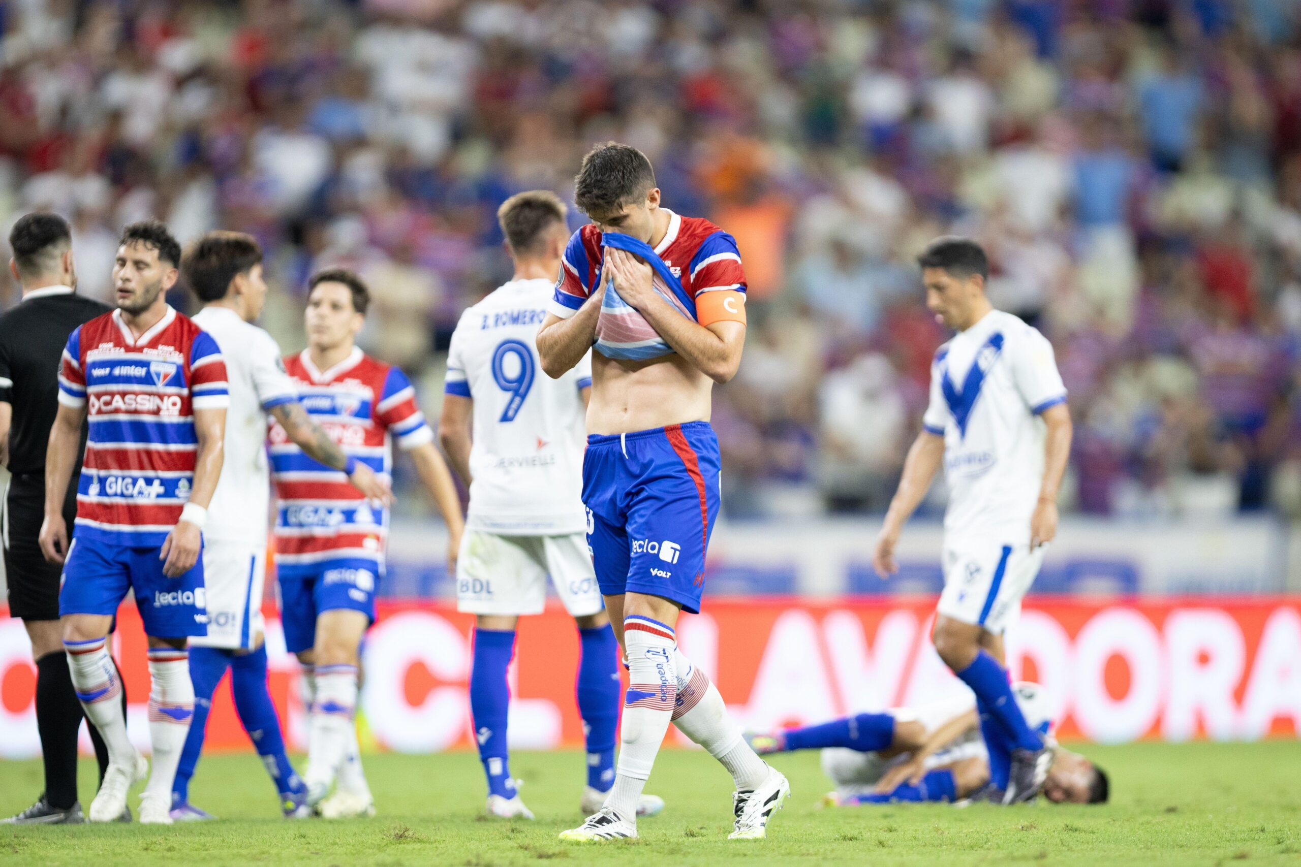 Vélez Sársfield x Fortaleza odds, palpites e onde assistir - Libertadores