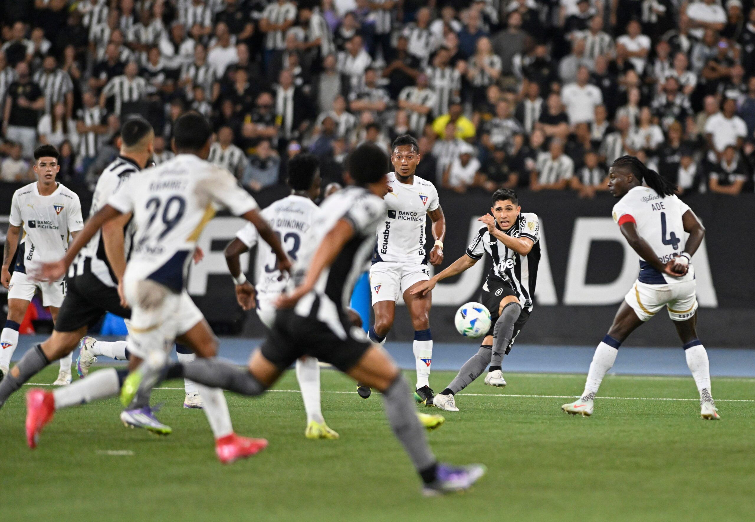 LDU Quito x Botafogo odds, palpites e onde assistir - Libertadores