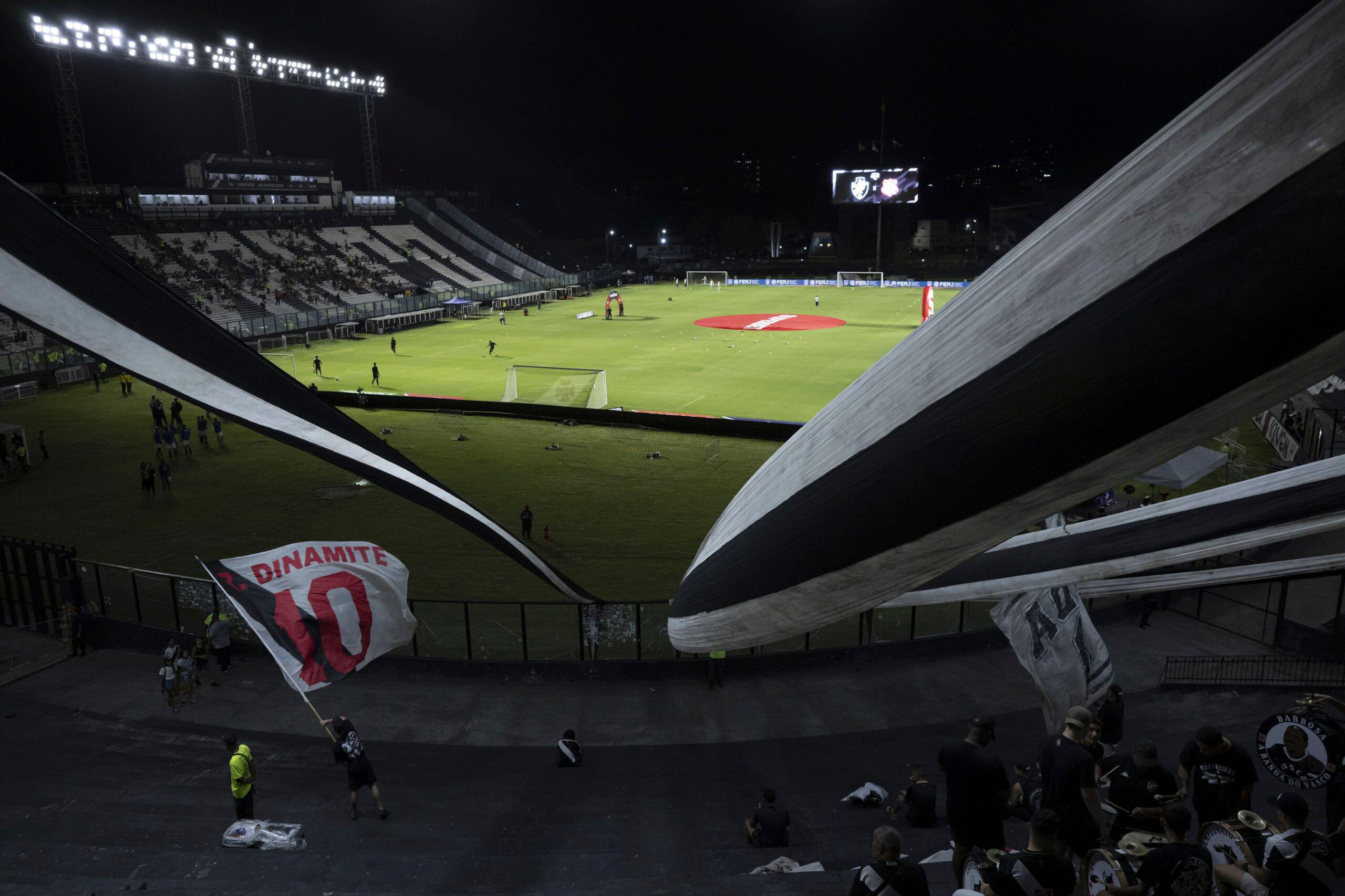 Vasco x Corinthians odds, palpites e onde assistir - Campeonato Brasileiro