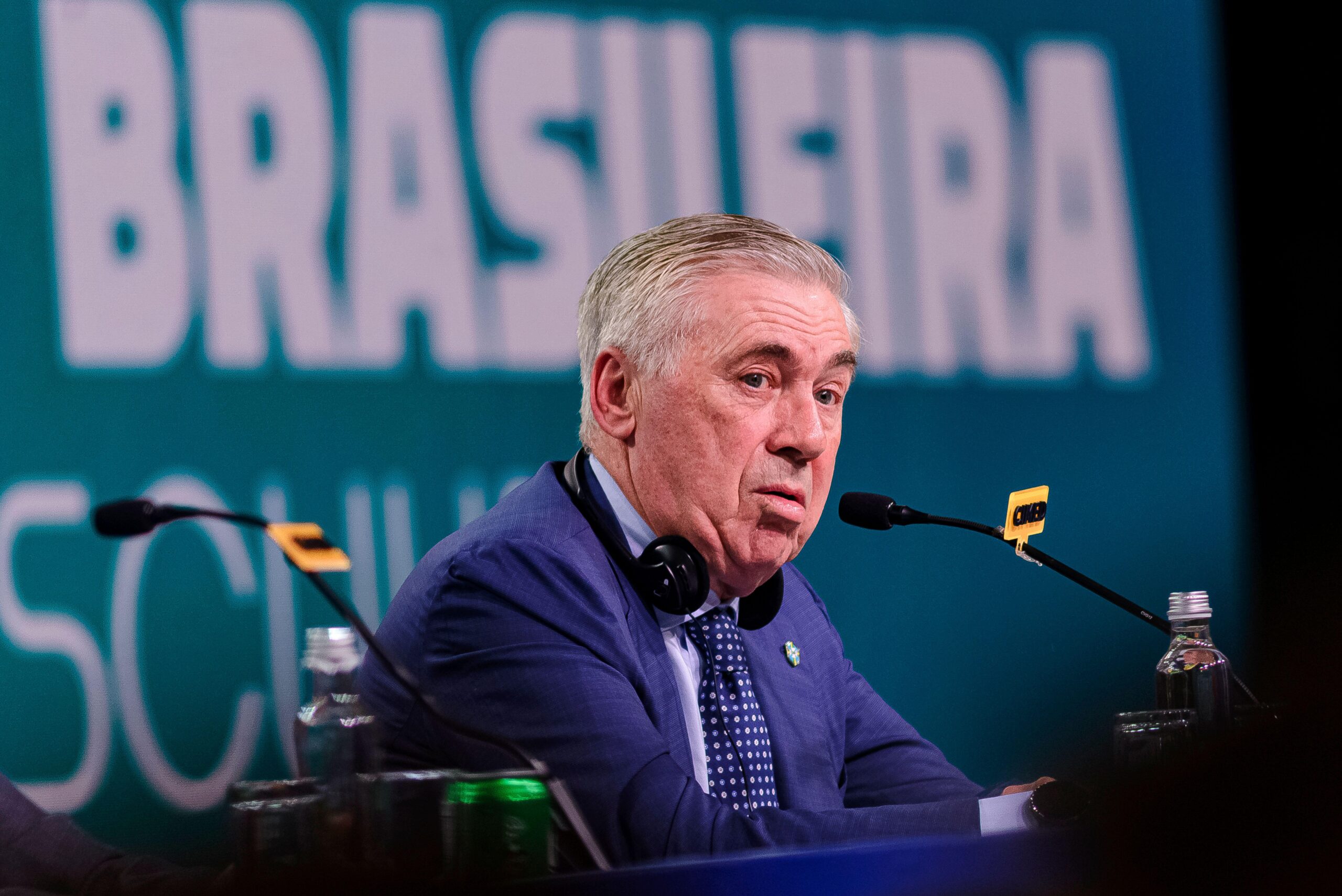 Ancelotti anuncia convocação para encerramento das eliminatórias