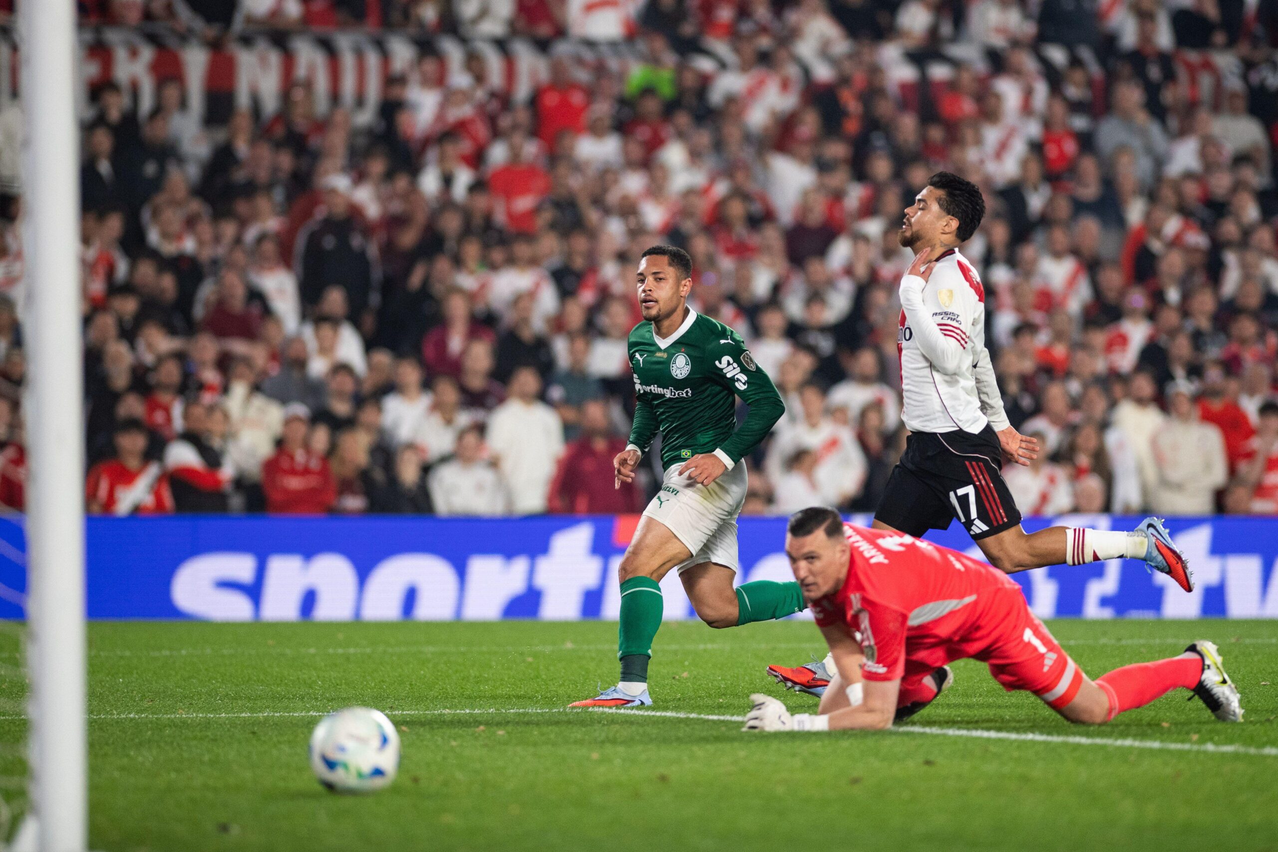 Bruno Vicari Olho na Big Odd com vitória do Palmeiras e gol ou assistência de Vitor Roque
