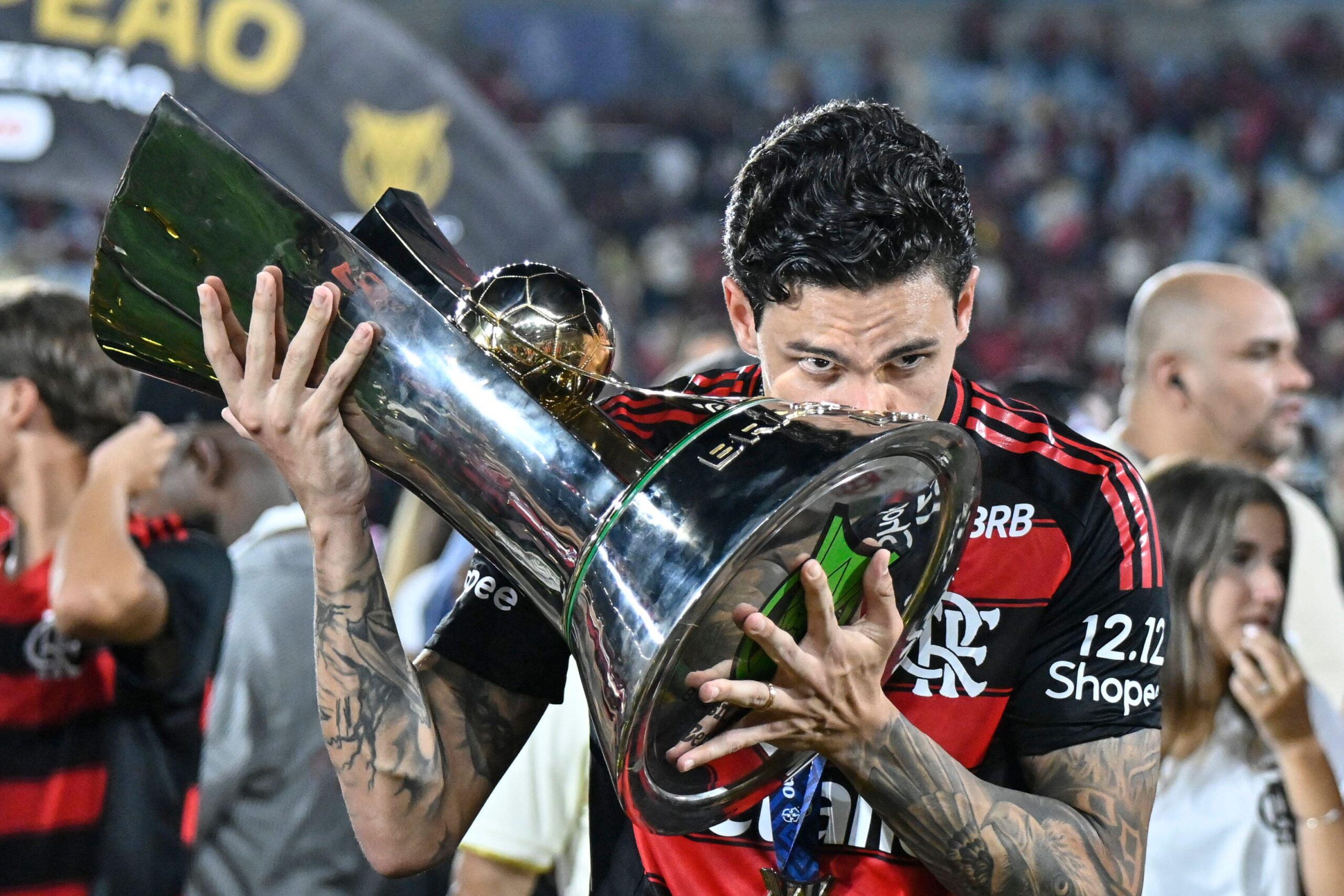 Brasileirão 2026 favoritos, odds, palpites e onde assistir