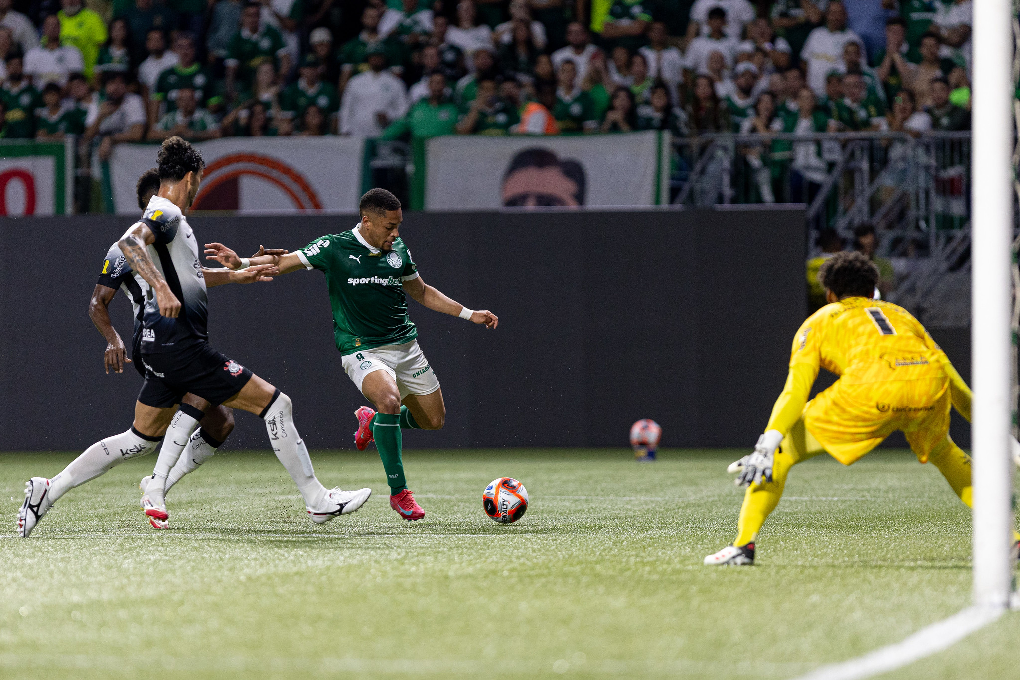 Bruno Vicari: Palmeiras visita o Corinthians no dérbi com BIG ODD de 6.00