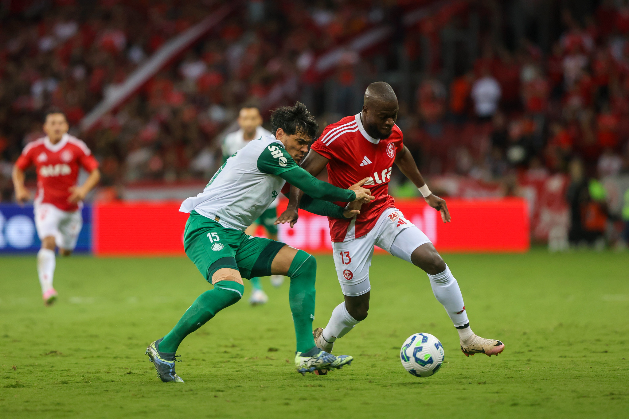 Internacional x Palmeiras odds, palpites e onde assistir - Campeonato Brasileiro