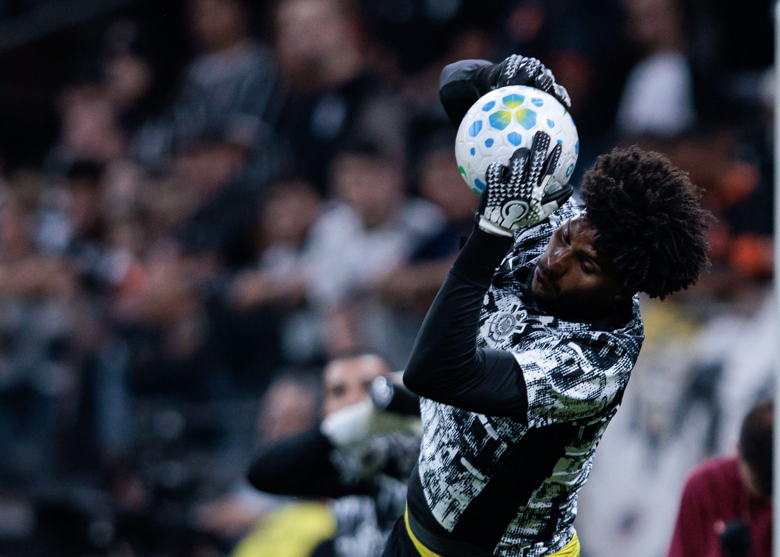 Corinthians x Internacional odds, palpites e onde assistir do Campeonato Brasileiro