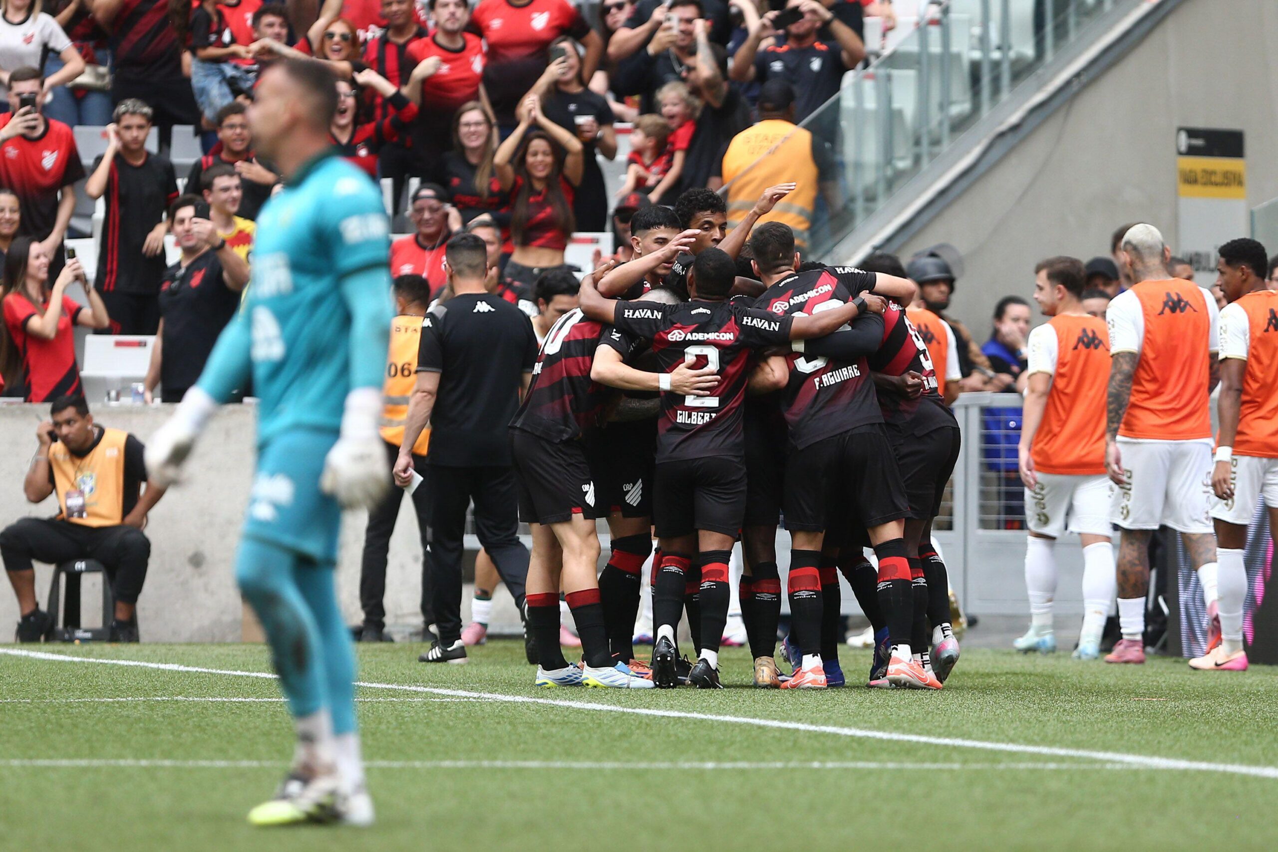 Athletico-PR x Atlético-GO odds e palpites da Copa do Brasil