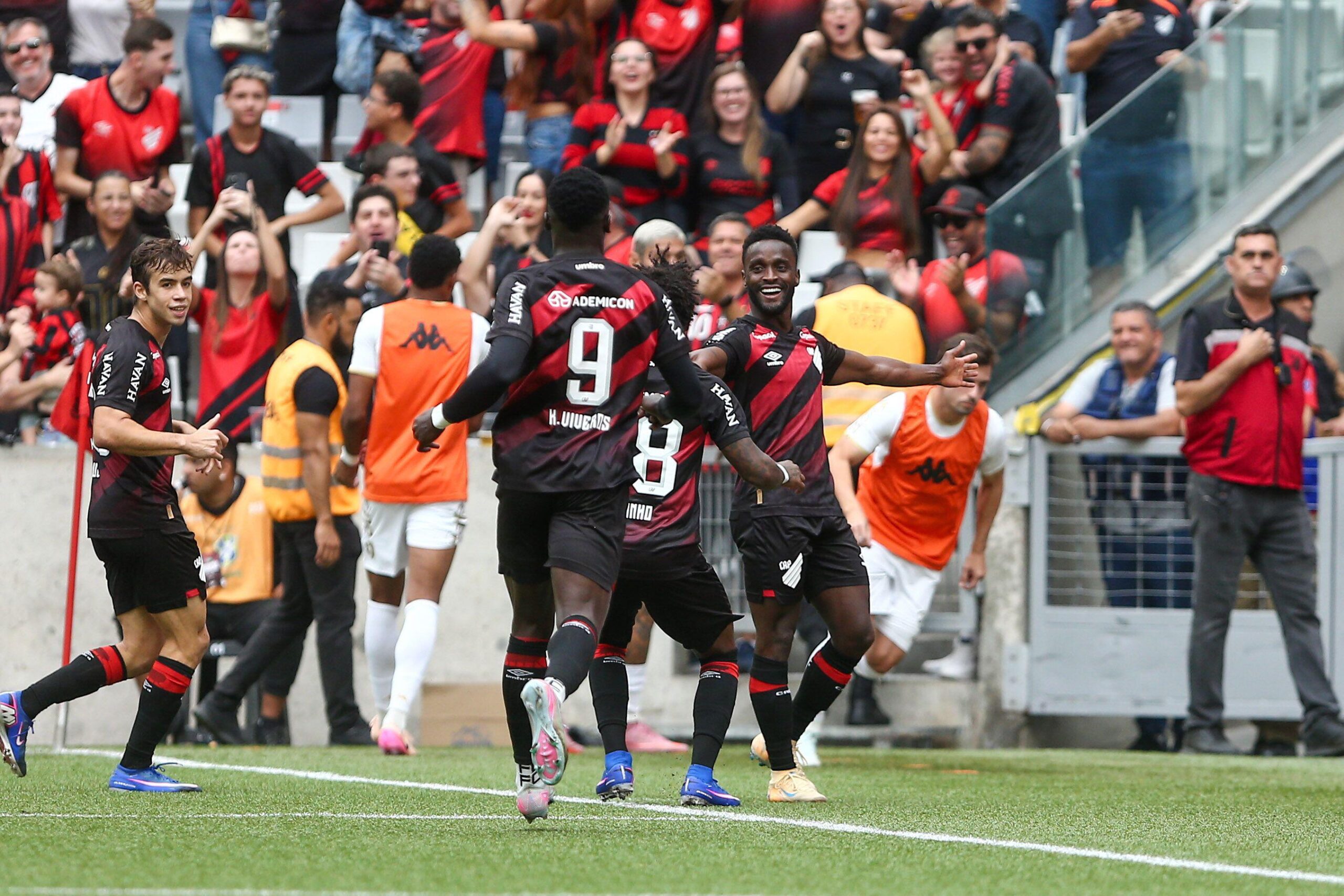 Athletico-PR x Flamengo odds e palpites do Campeonato Brasileiro